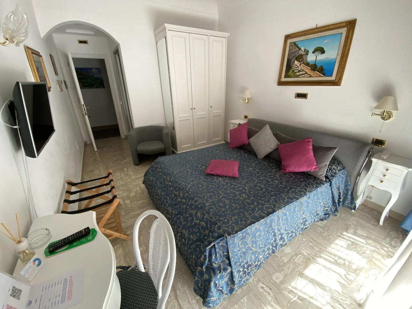 Bougainville Luxury Boutique Hotel