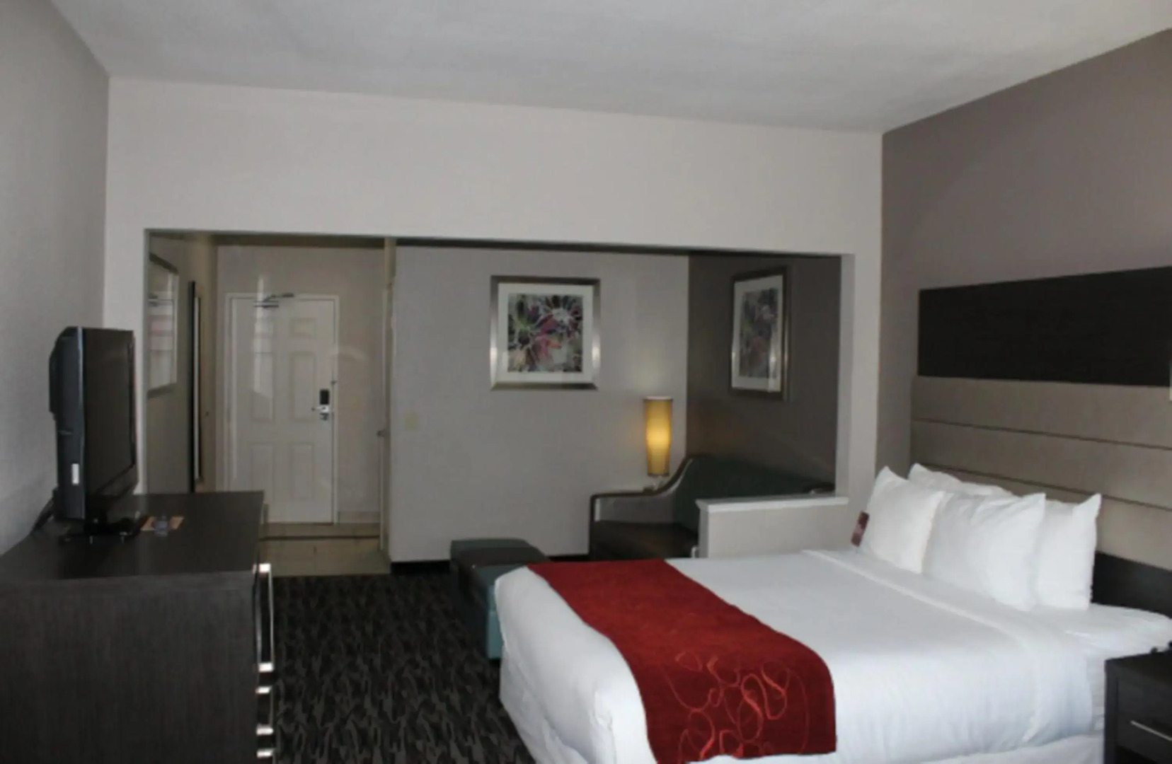 Comfort Suites Lewisville - Dallas