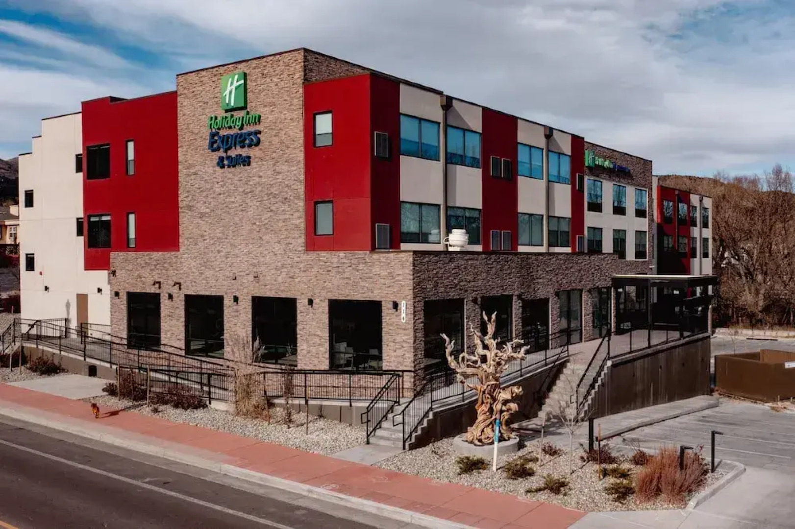 Holiday Inn Express & Suites Manitou Springs by IHG