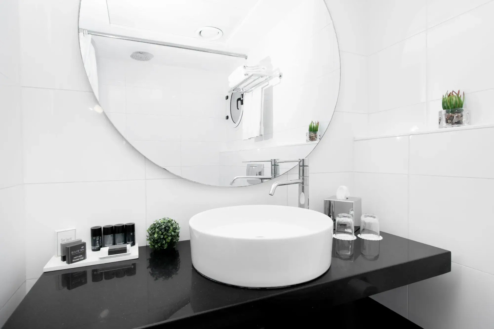 The Savoy Tel-Aviv, Sea Side