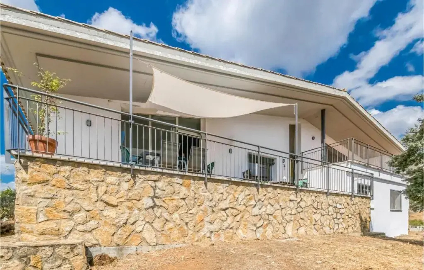 Stunning home in Villaharta with 3 Bedrooms, WiFi and Outdoor swimming pool