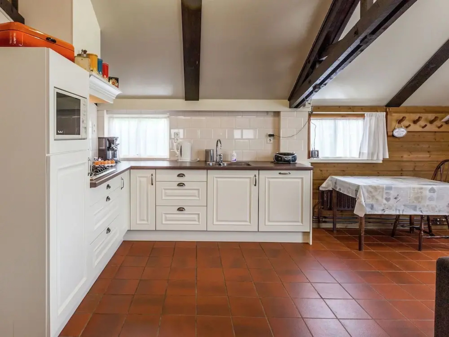 Cozy Holiday Home in Oisterwijk with Swimming Pool