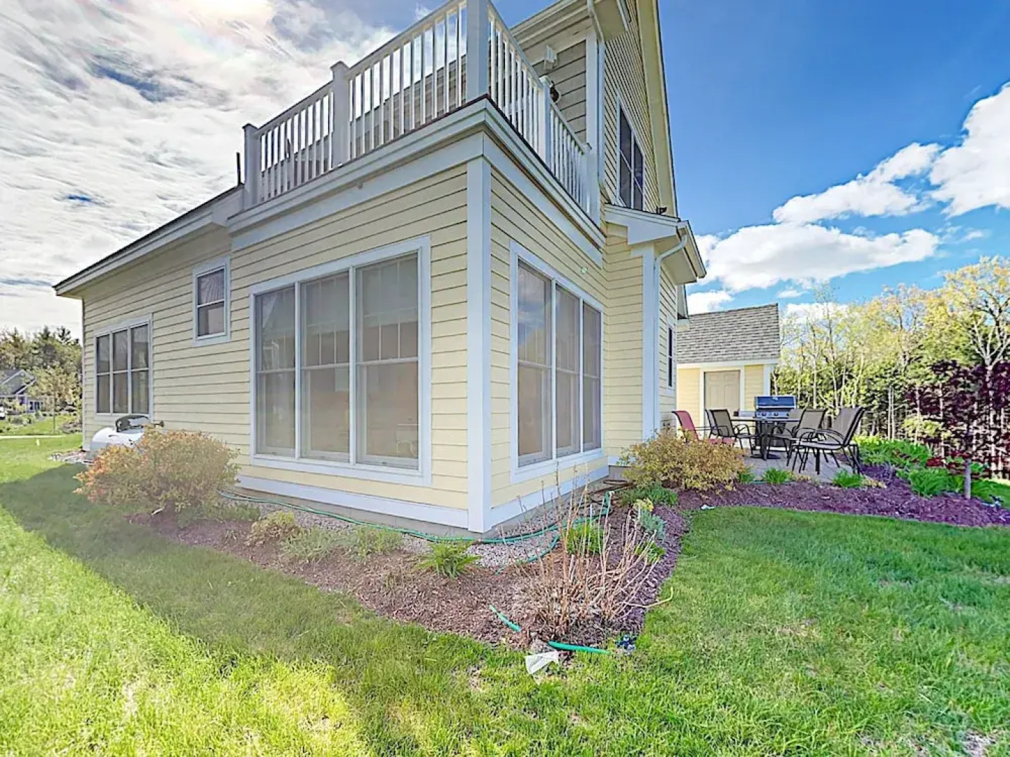 27 Ranger Lane Cottage 2 Bedrooms 2 Bathrooms Cottage