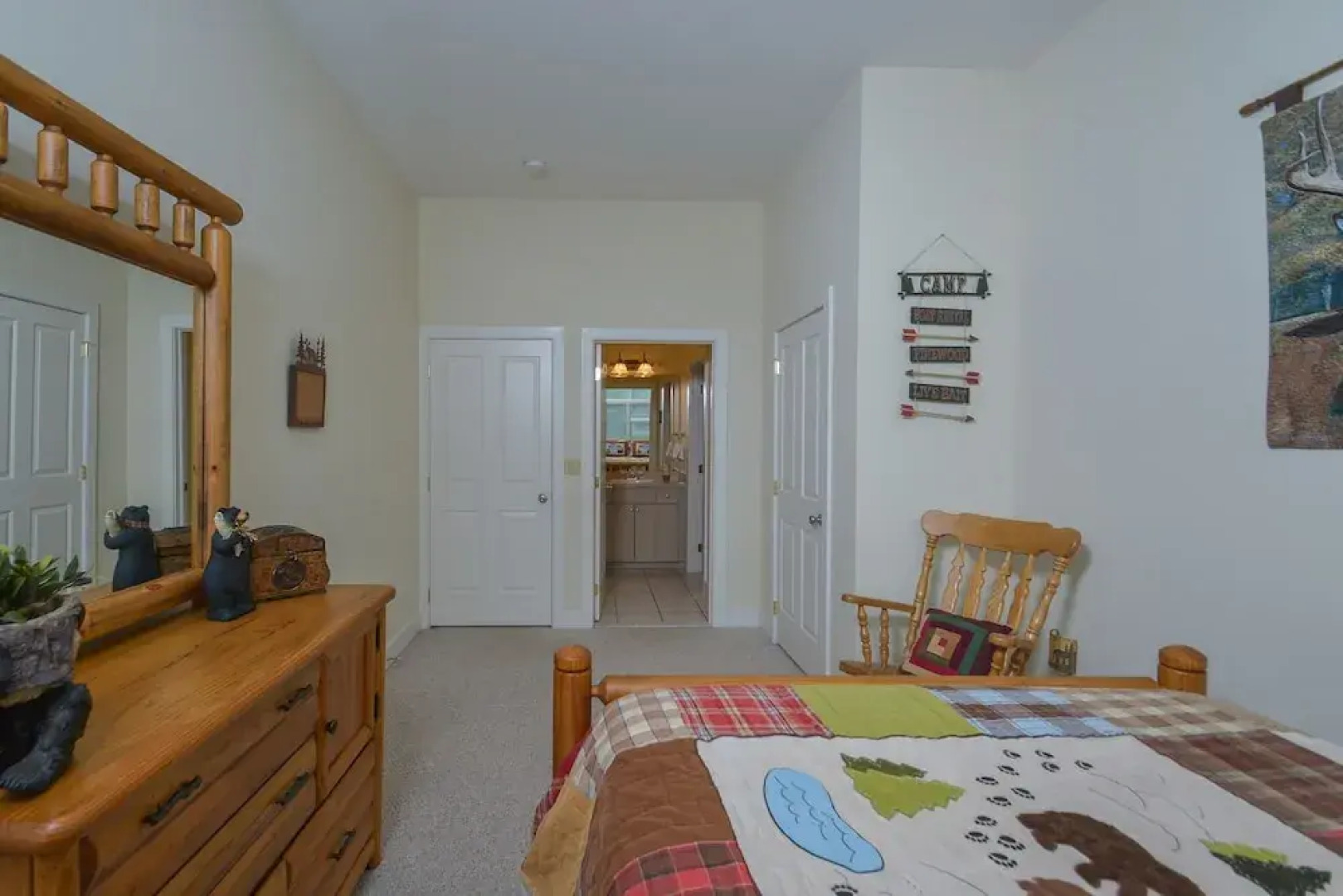 Four Seasons 4 Bedroom Apartment