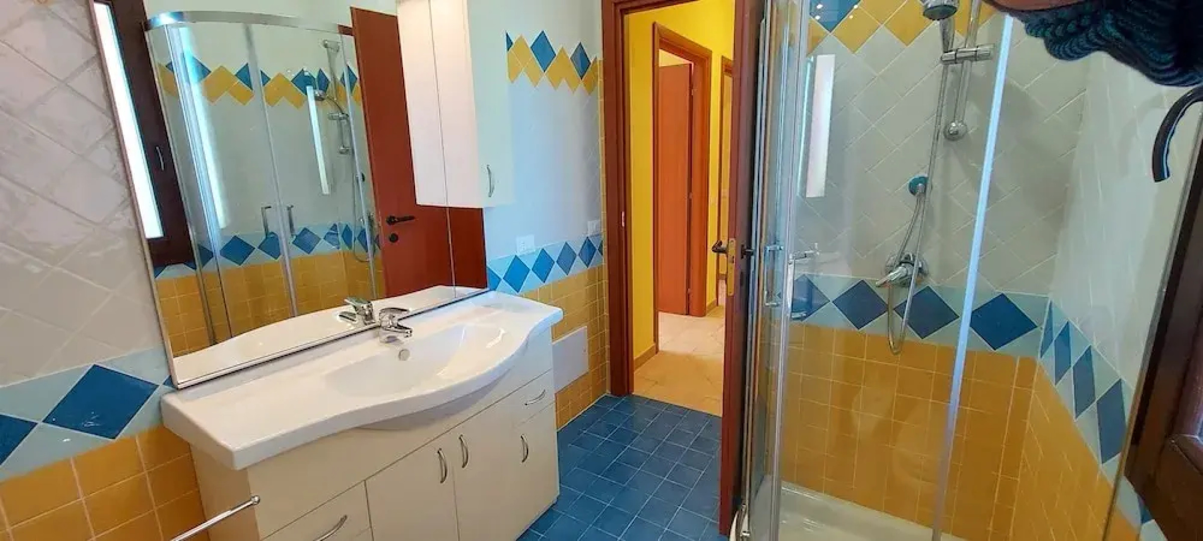 Brand New Apartment 10 Minutes From The Sea