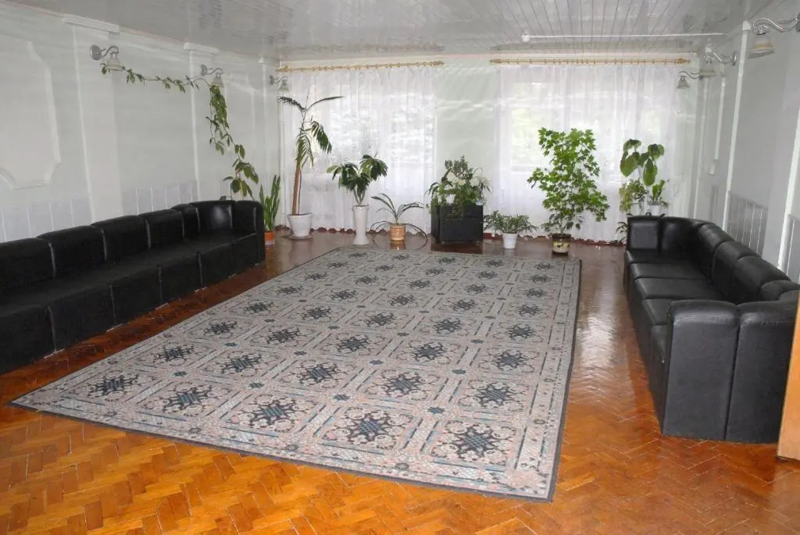 Гостиница На Институтской