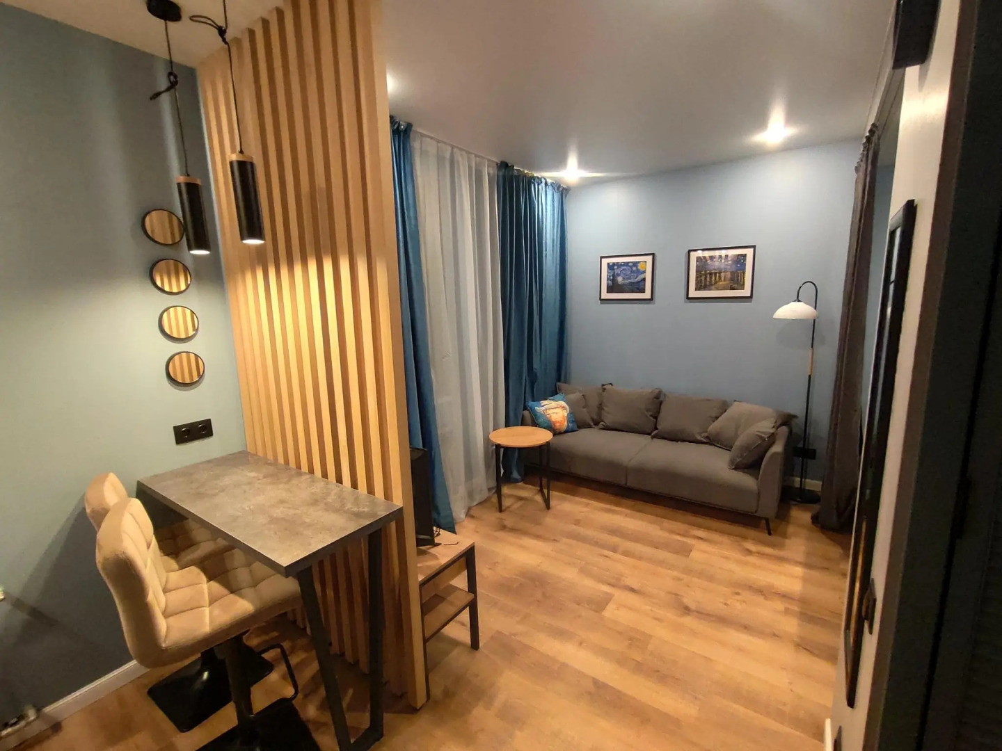 Уютная студия в переулке Рыбный