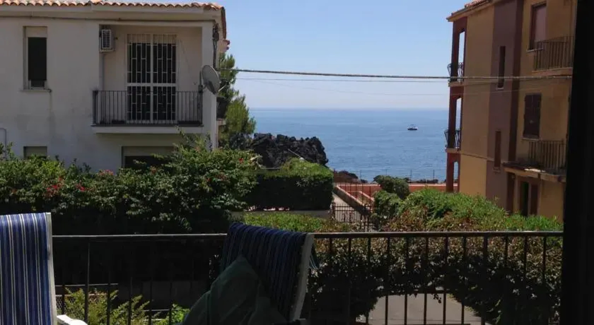 Blue House Stazzo Italy