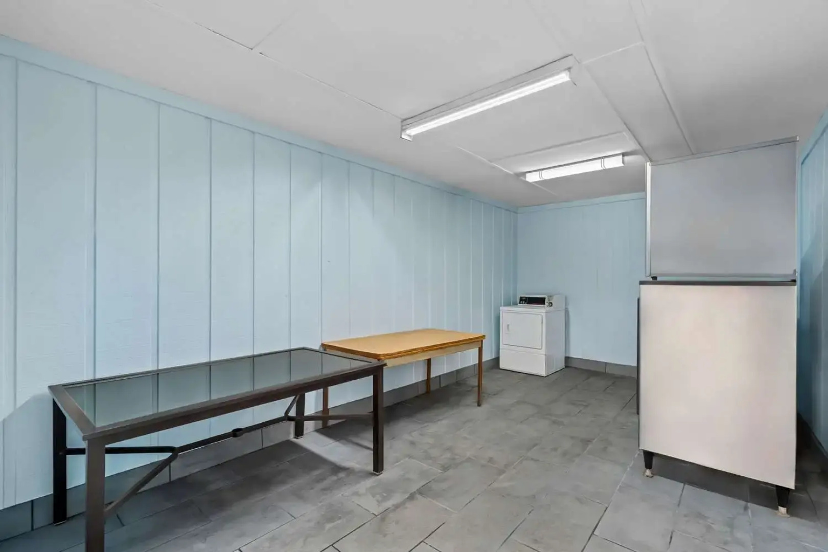 Rodeway Inn & Suites