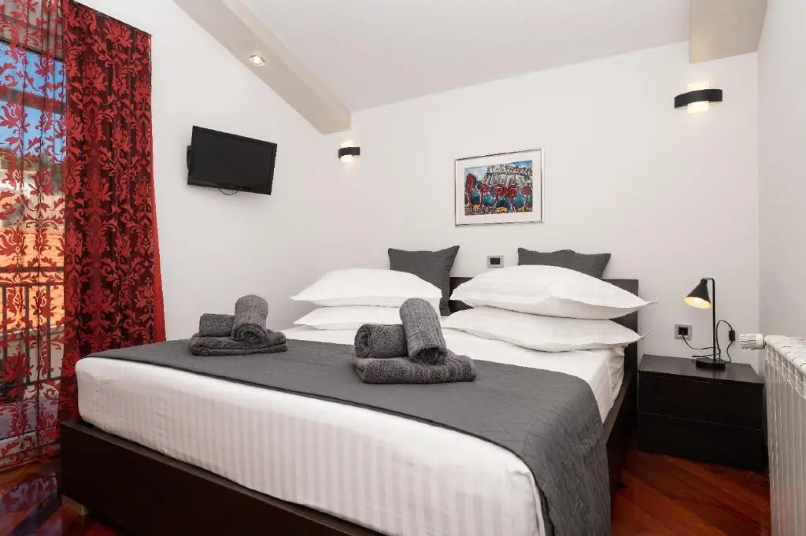 Apartments Luka Toni