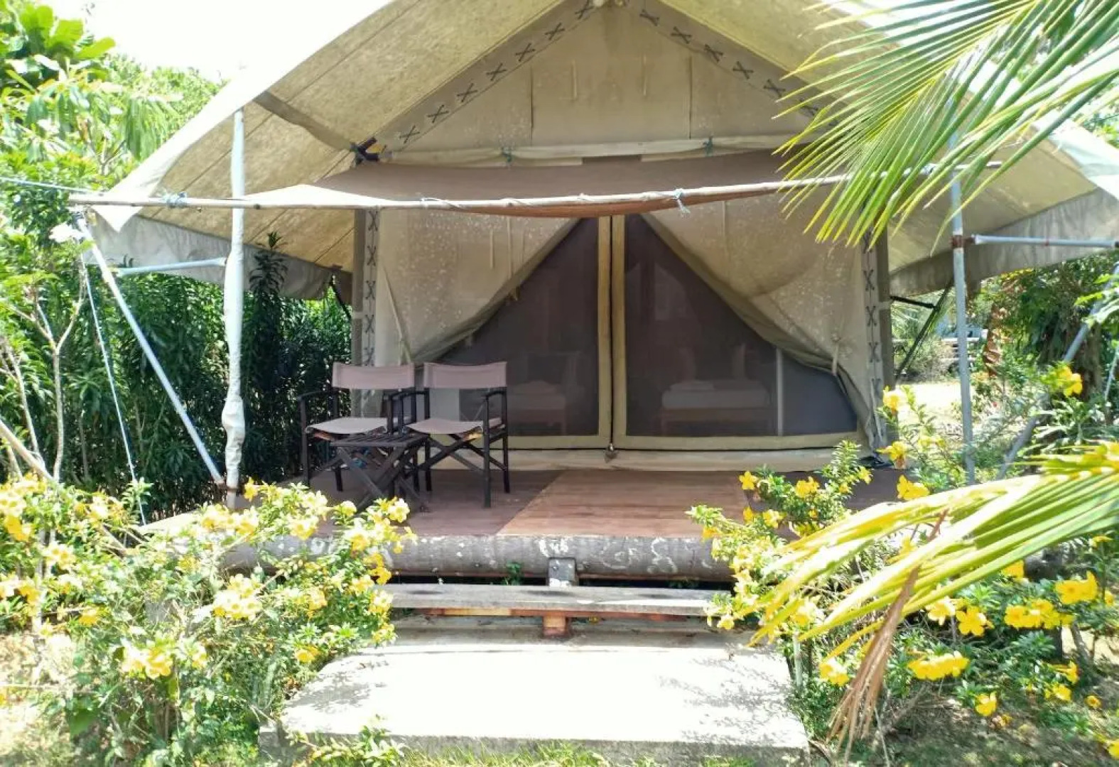 Naivacha Tent Koh Mak