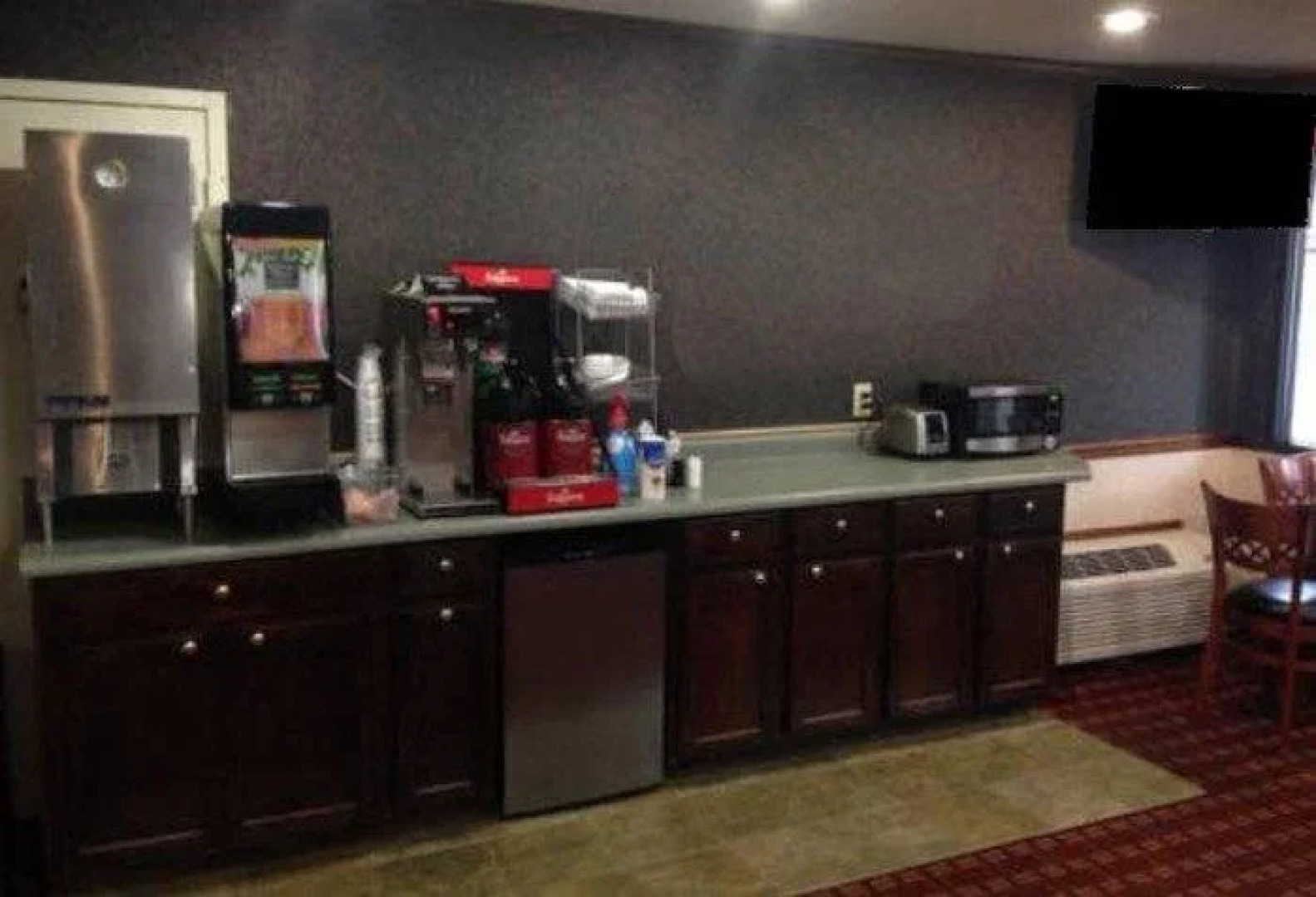 Americas Best Value Inn- Helen