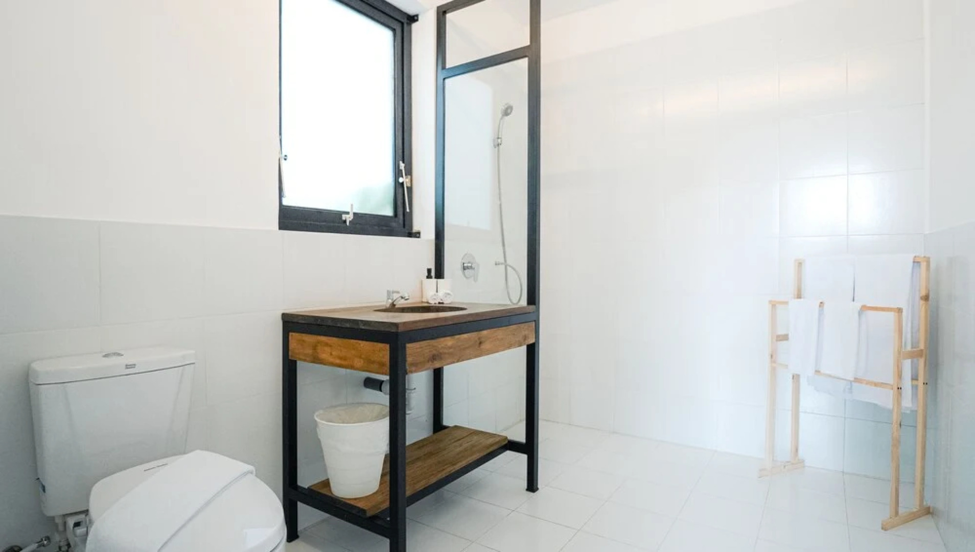 Palm Springs Bali Resorts