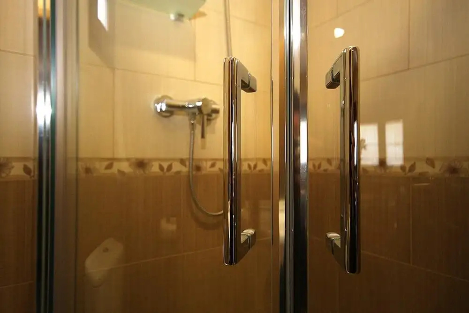 102005 -  House in Muros