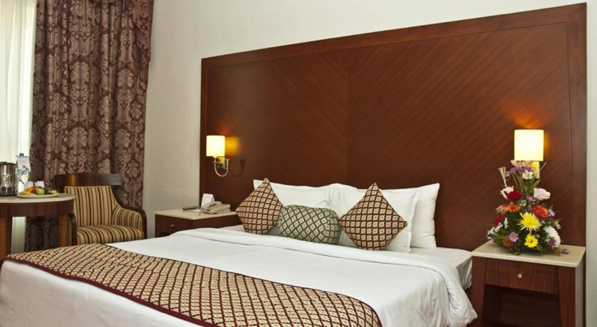 Отель Regent Palace Hotel