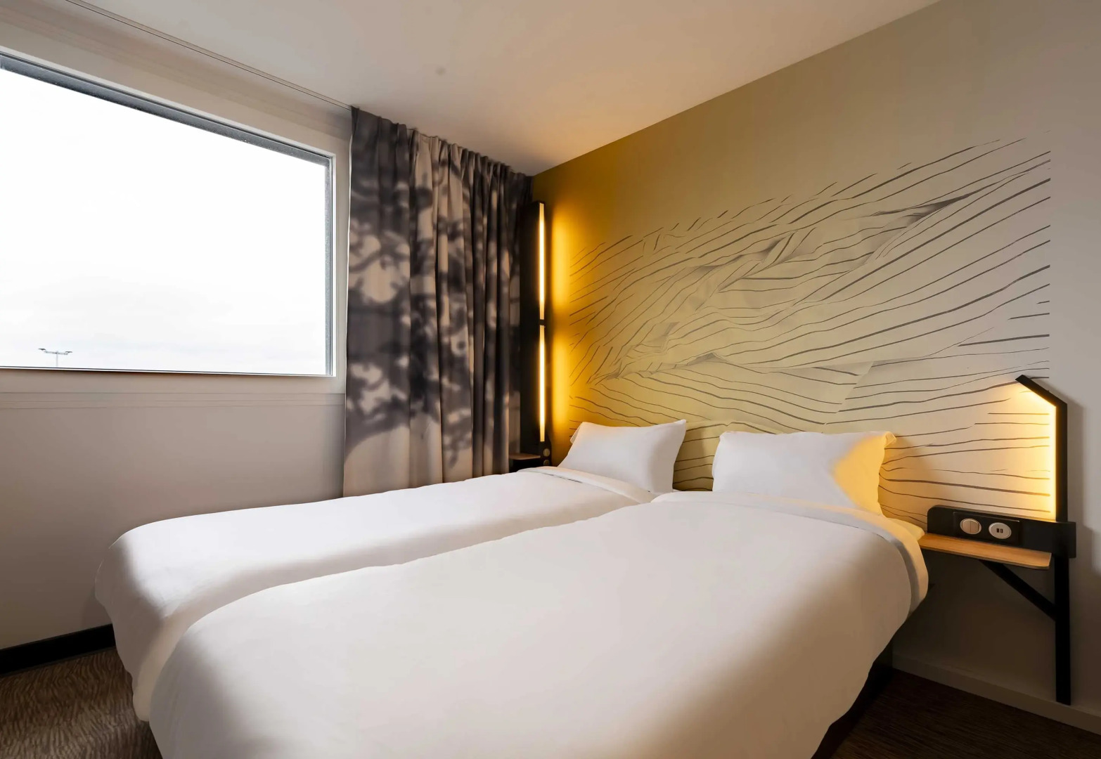 B&B HOTEL Valenciennes Onnaing