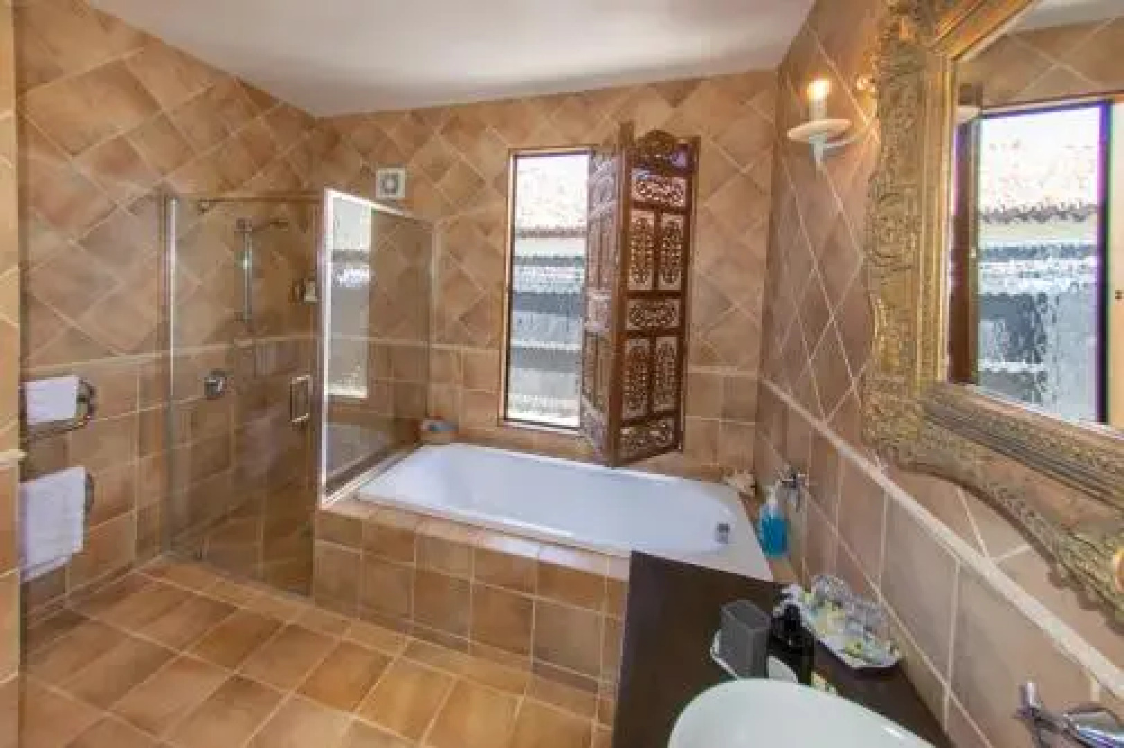 Tuscan Retreat Bed & Breakfast - Adults Only