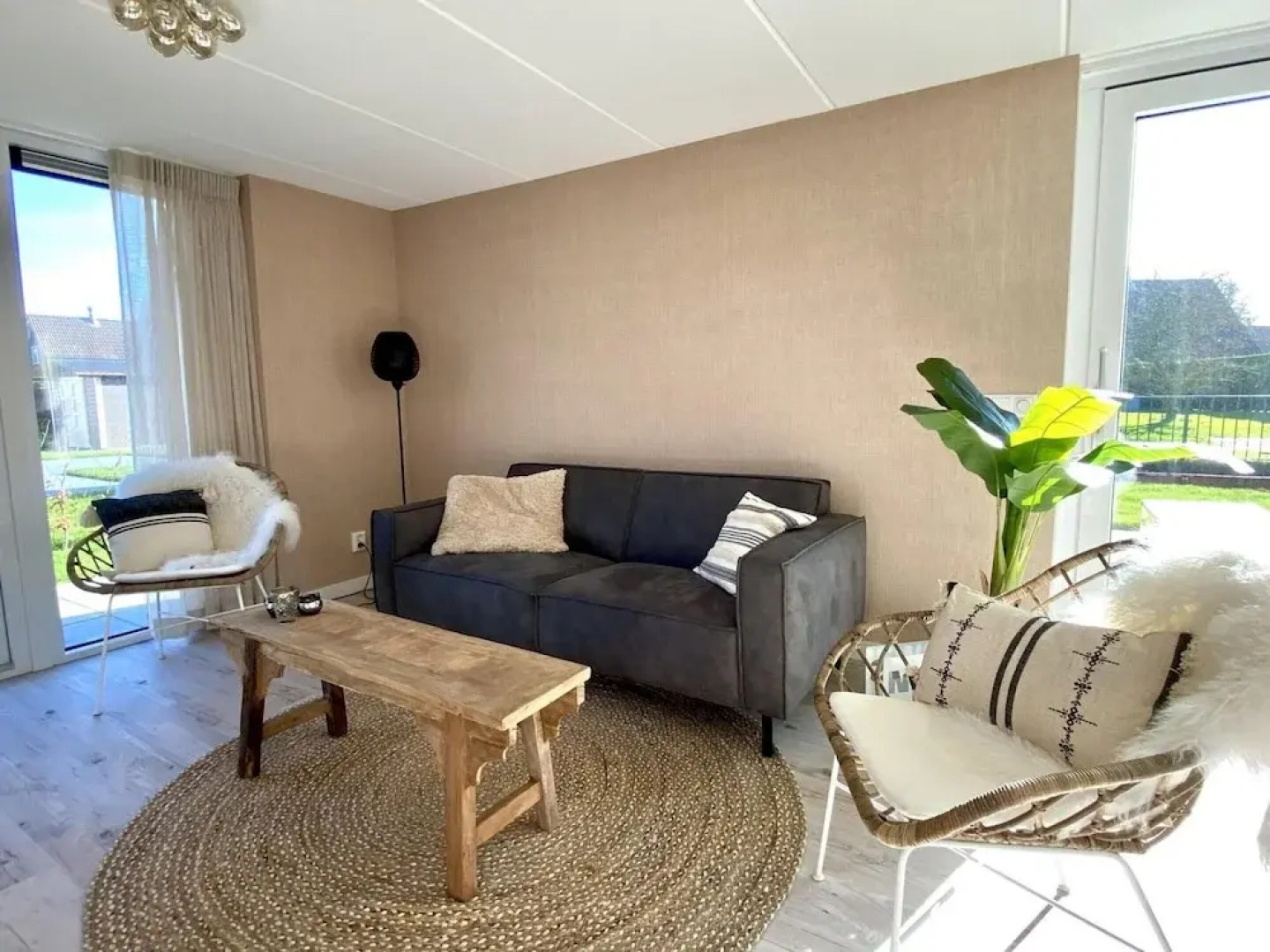 Stunning Villa Near Beaches and Golf Course