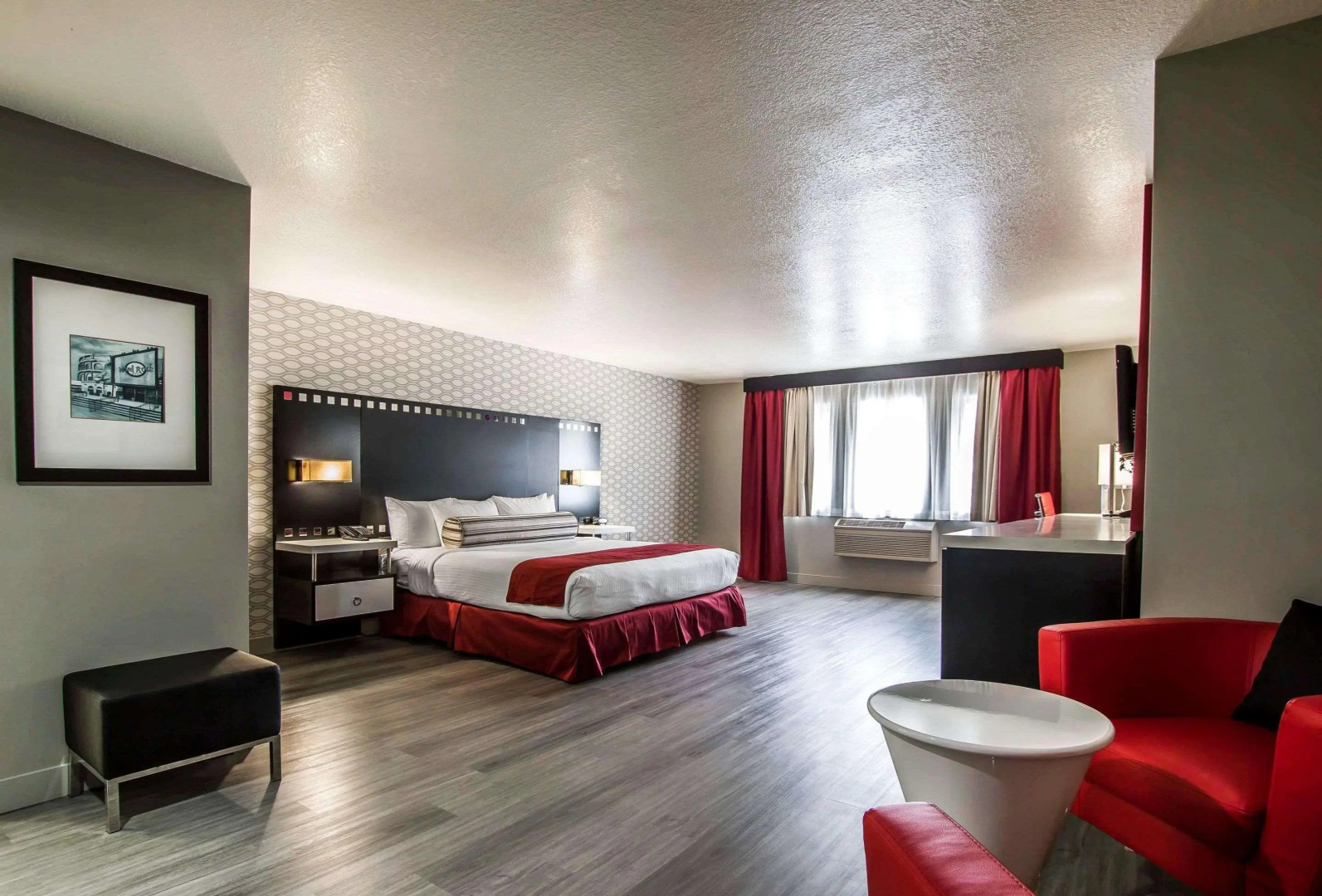Tilt Hotel Universal/Hollywood, an Ascend Collection Hotel