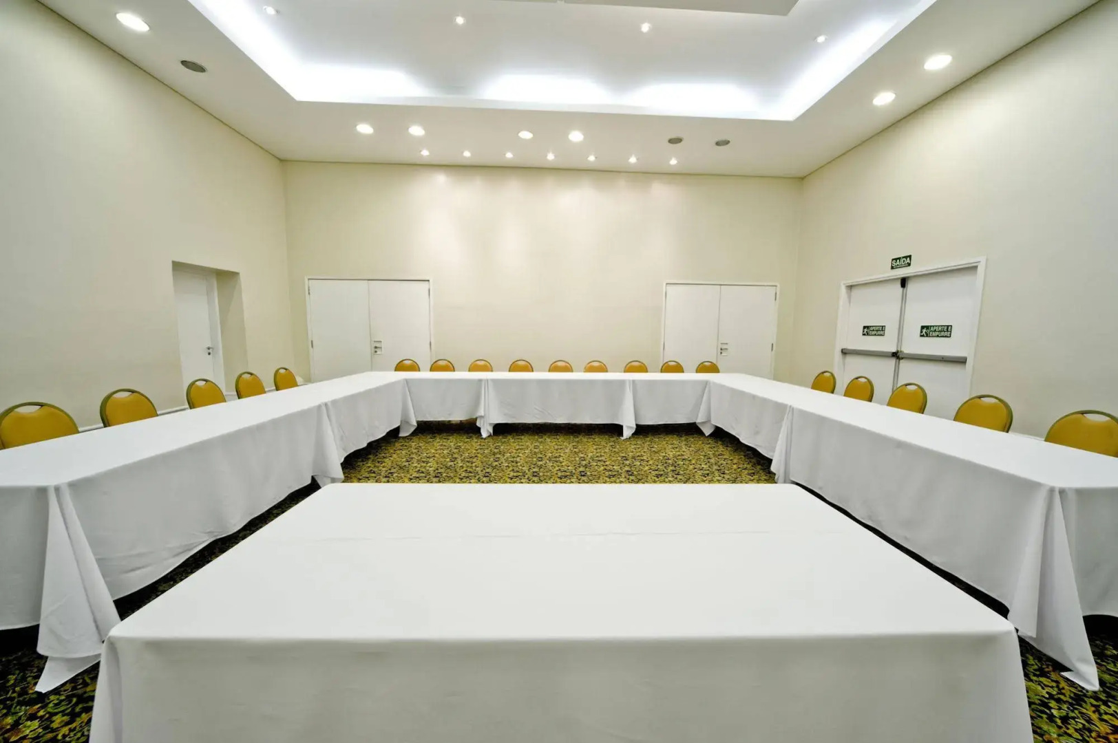 Hotel Nacional Inn Curitiba Torres