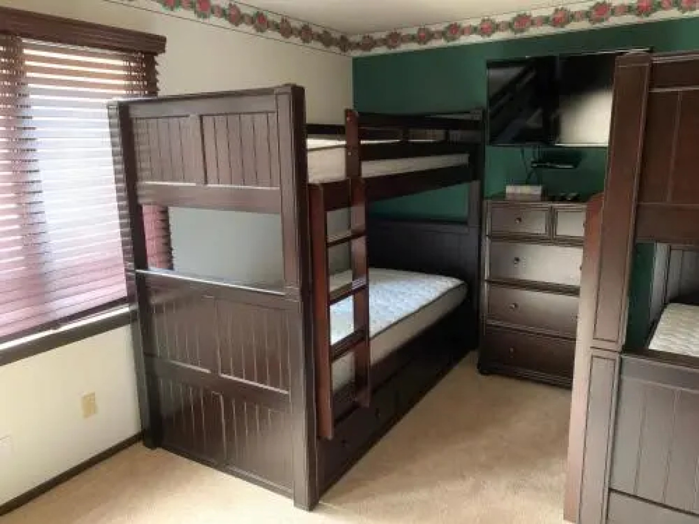 Chateau Sans Nom #17