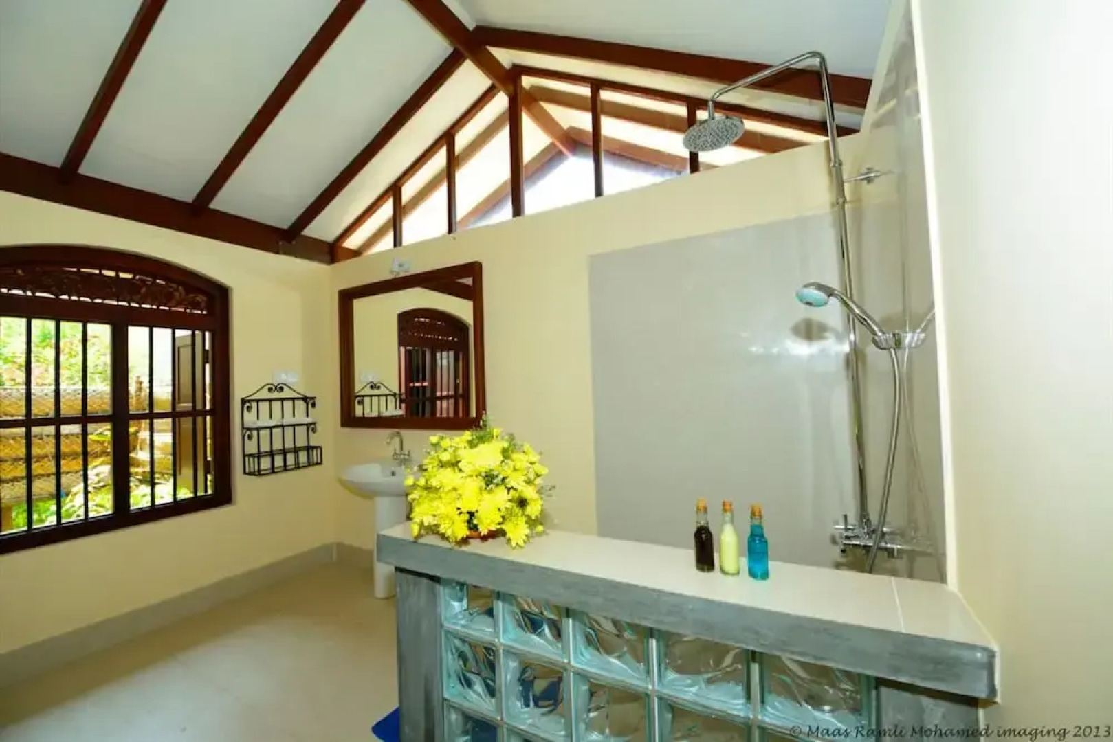 The Chalet - Whole Villa 2 Bedroom (Sleeps 4)