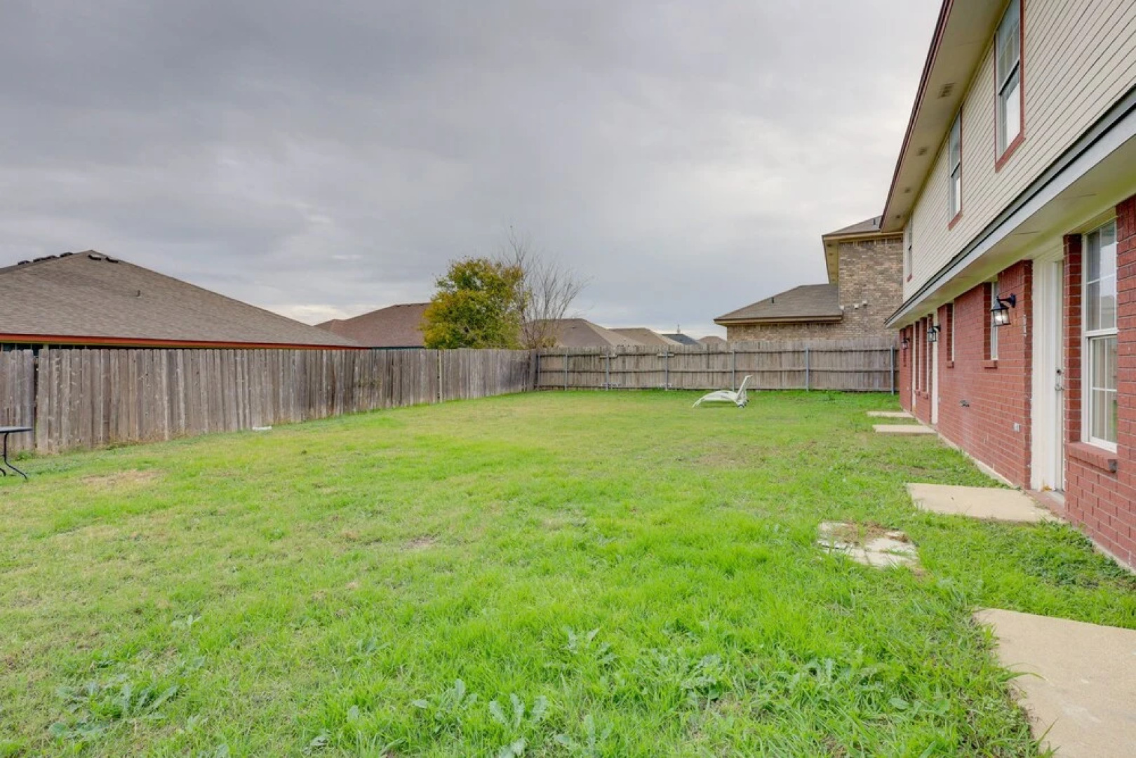 ~ 2 Blocks to Shops: Quaint Killeen Townhome!