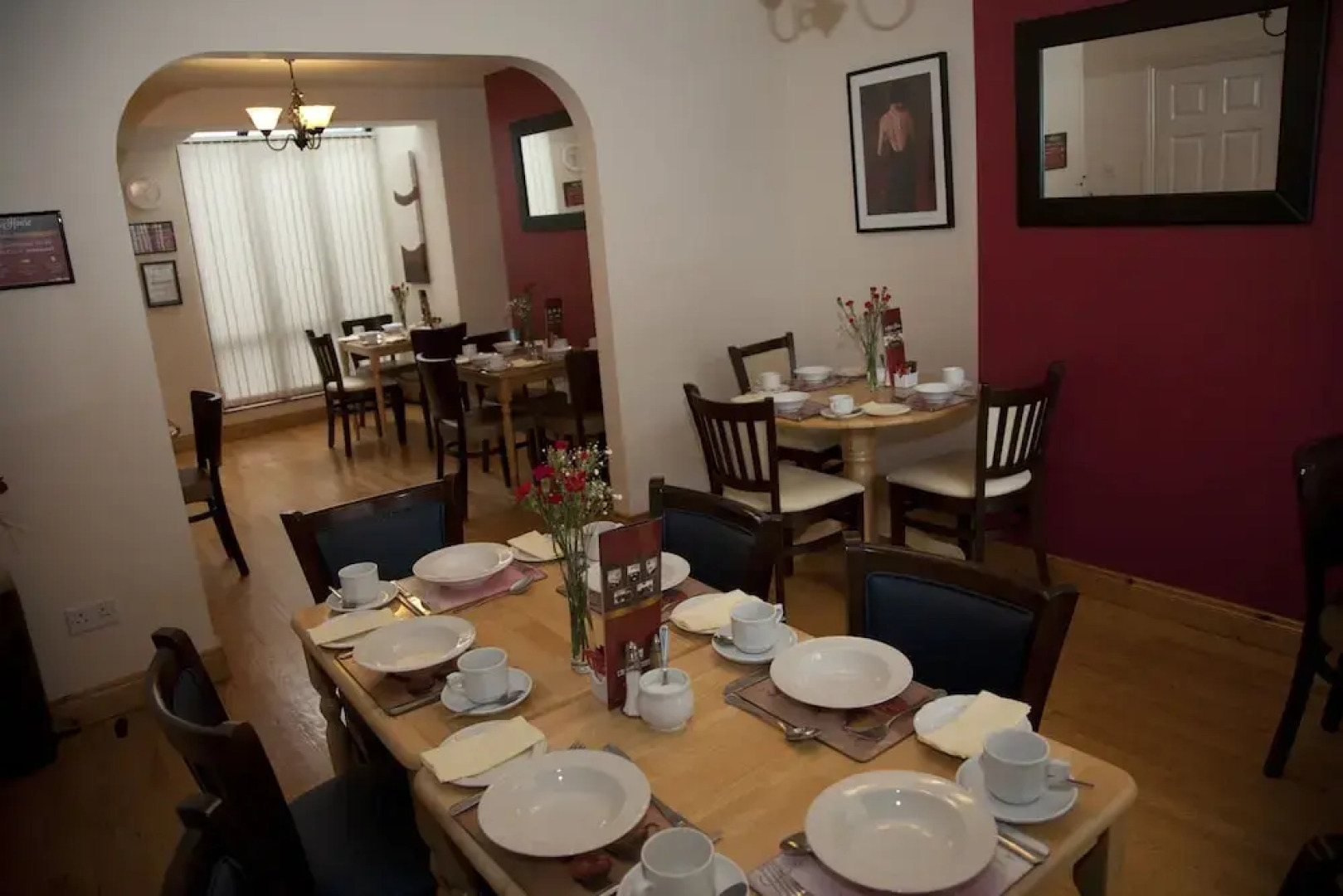 Arch House B&B and Apartments