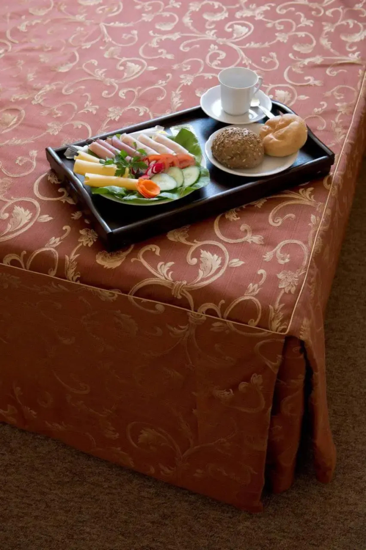 Hotel & Restauracja Okrąglak