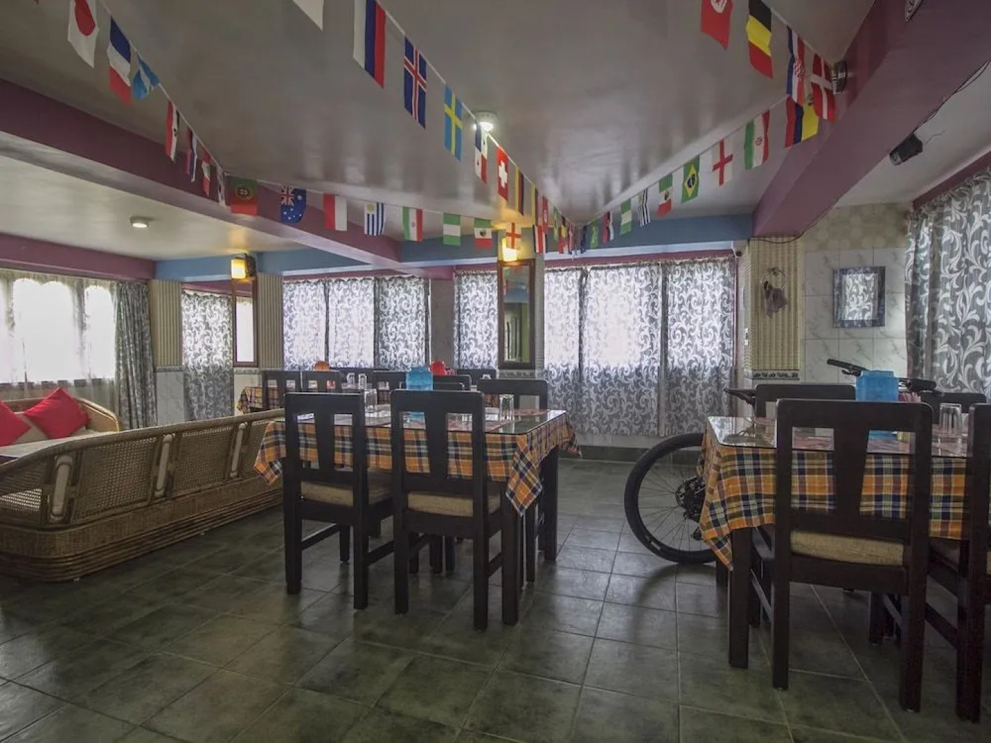 OYO 18904 Atithi Guest House