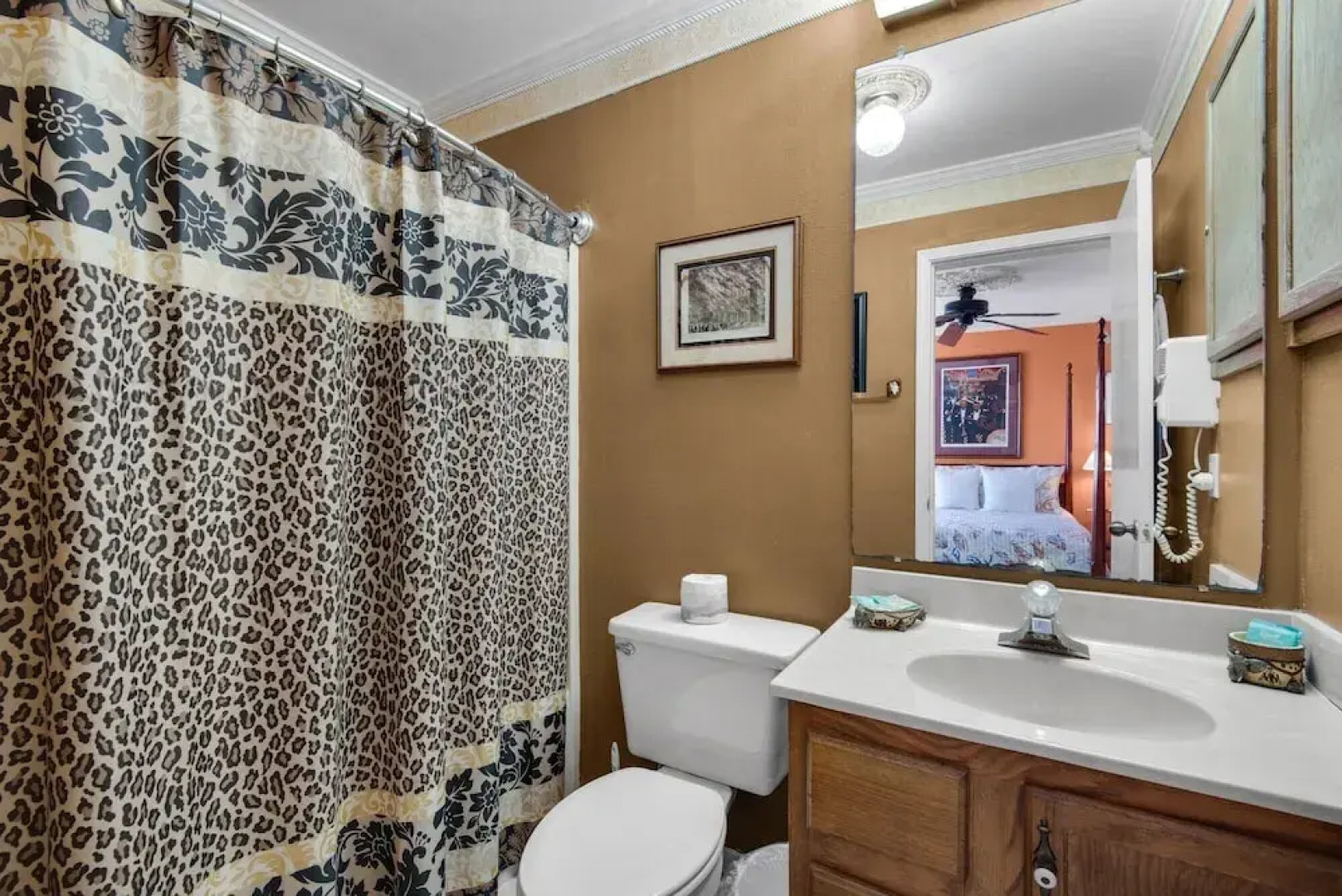 Pelican Point 2 Bedroom Townhouse by RedAwning