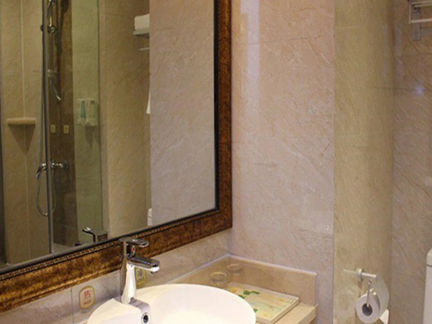 Yichang Vienna Hotel Wanda Branch