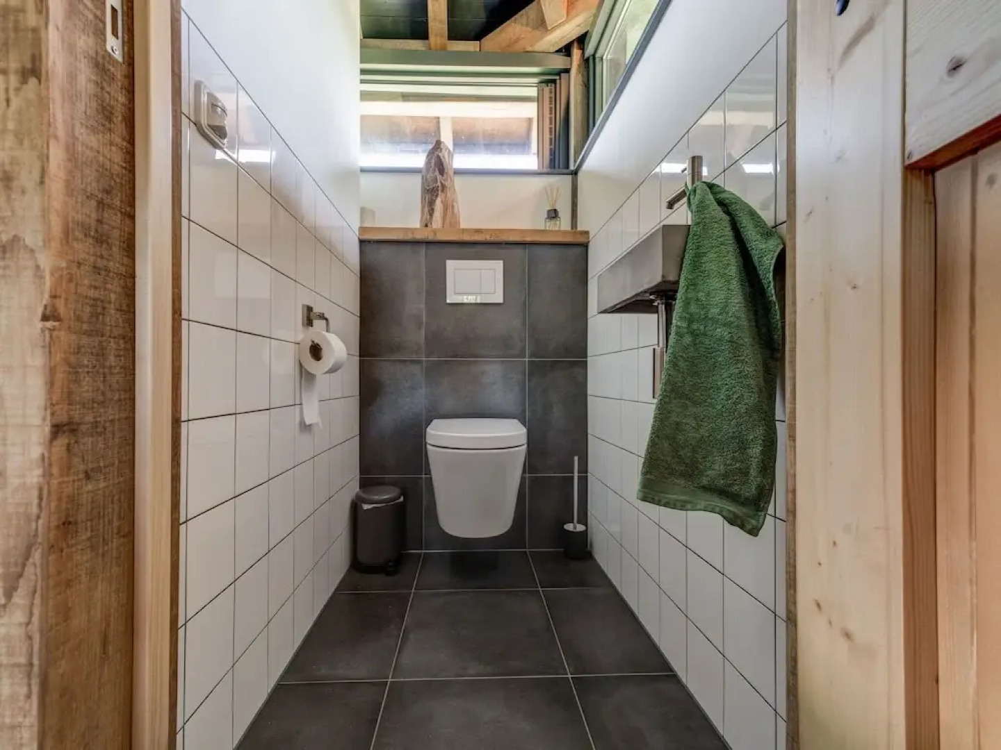 Lush Holiday Home With a Private Hot Tub