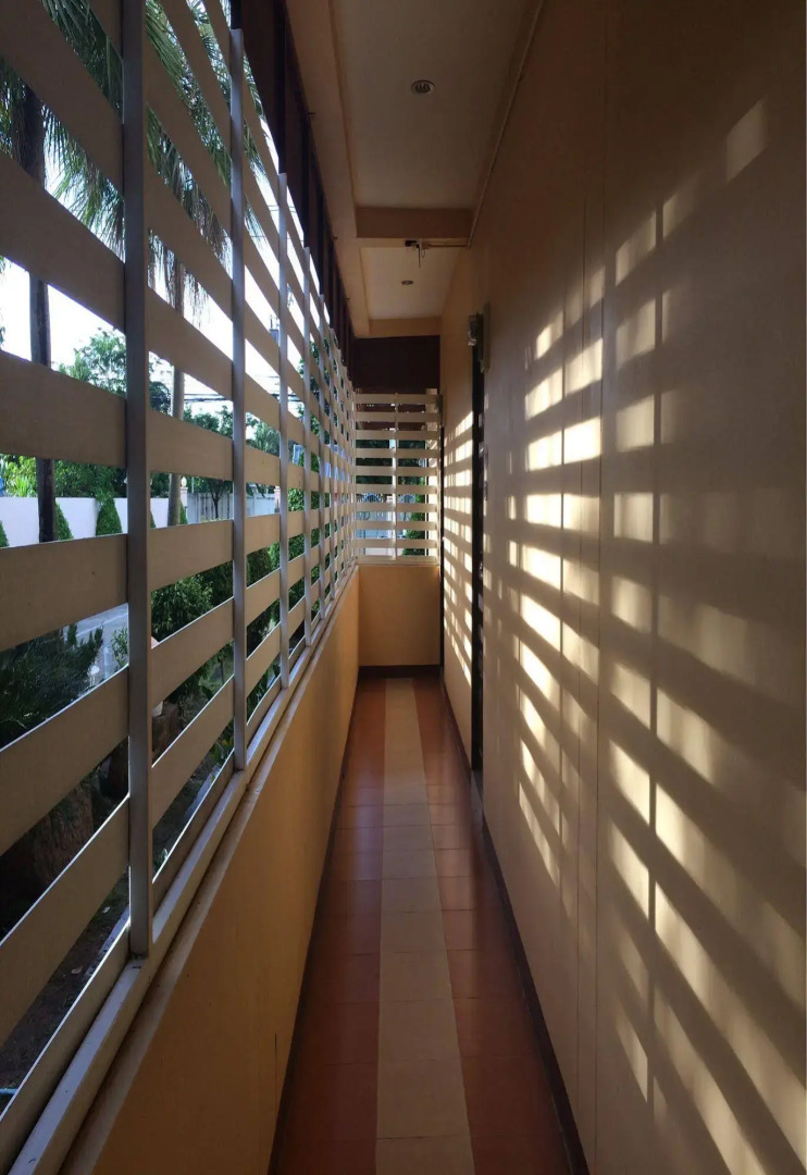 Phrom Phring Place Service Apartment