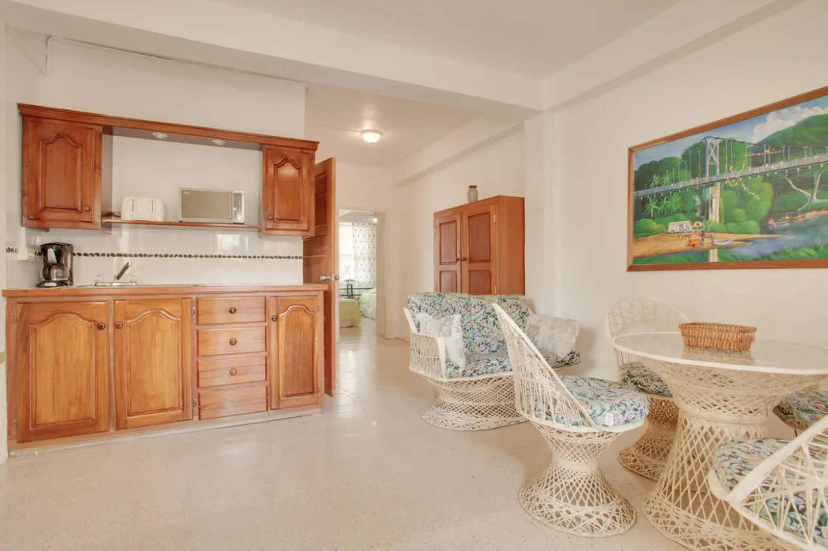 Coconut Row Boutique Hotel
