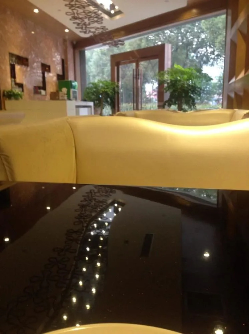 GreenTree Eastern Wuhu City Jiuhuashan Middle Road Wuyi Square Hotel