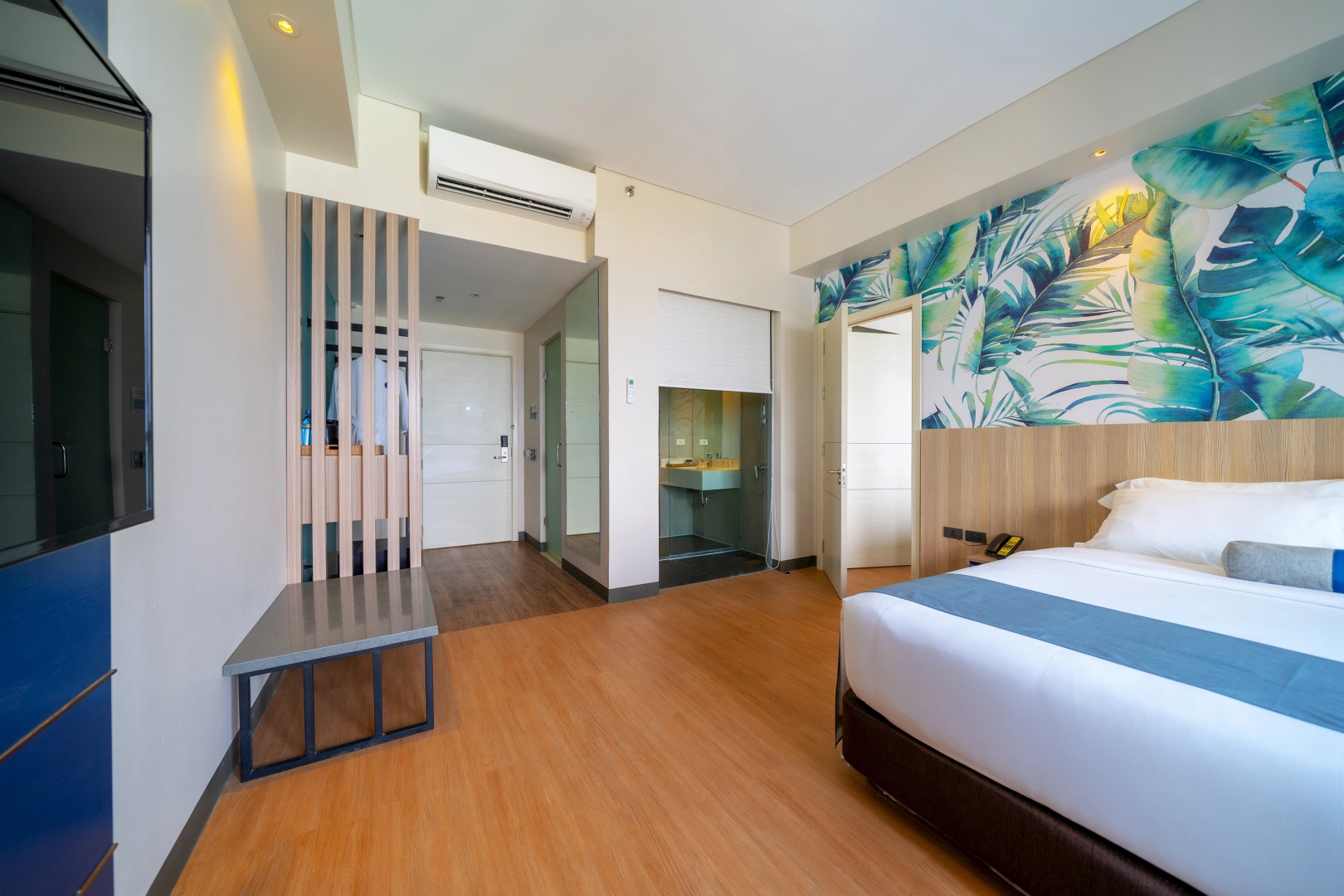 Solea Palm Resort Mactan