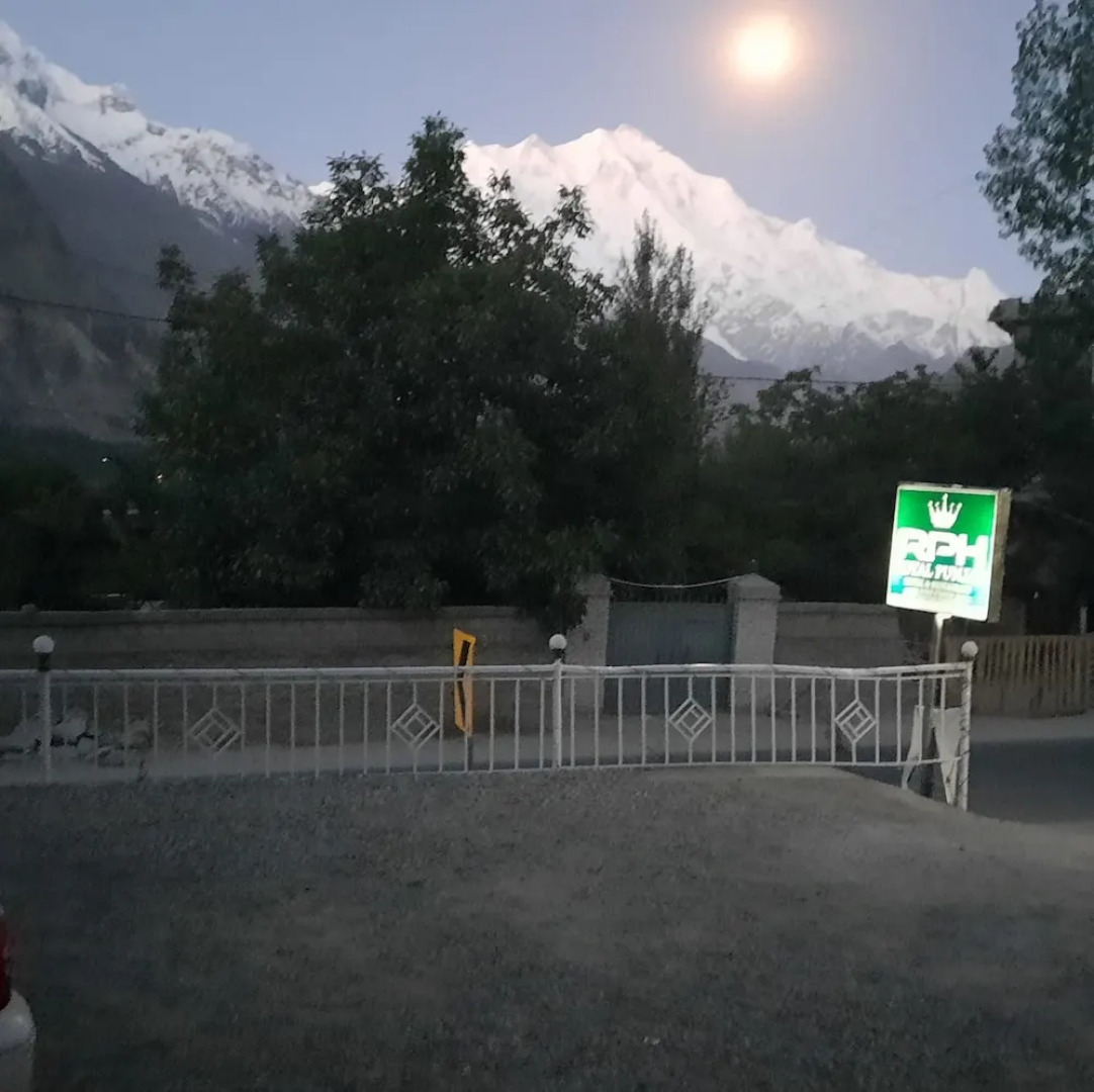 Royal Punjab Hunza Hotel And Restaurant