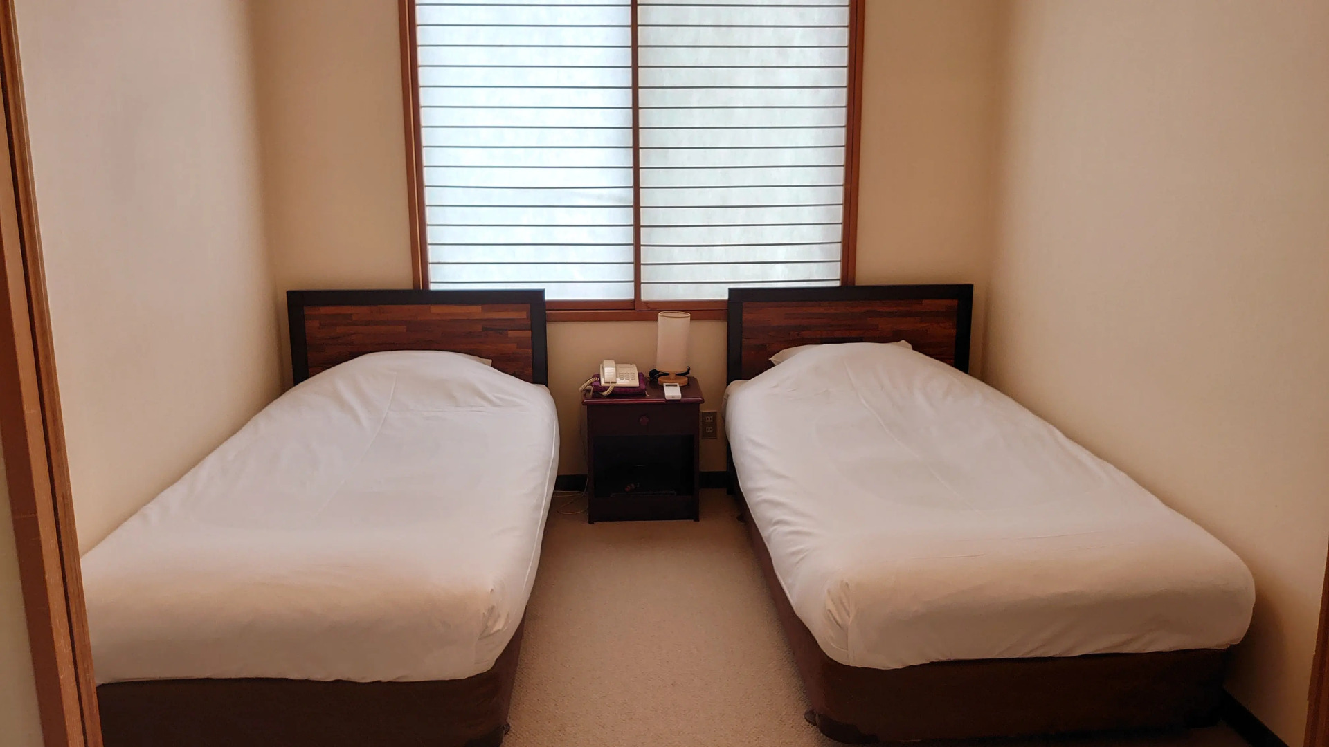 Ichibo Senri Onyuyado Nakaya