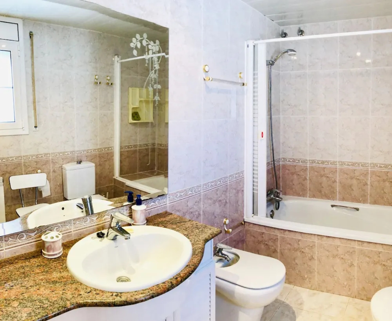 Piso Muy Coqueto Al Lado Del Mar