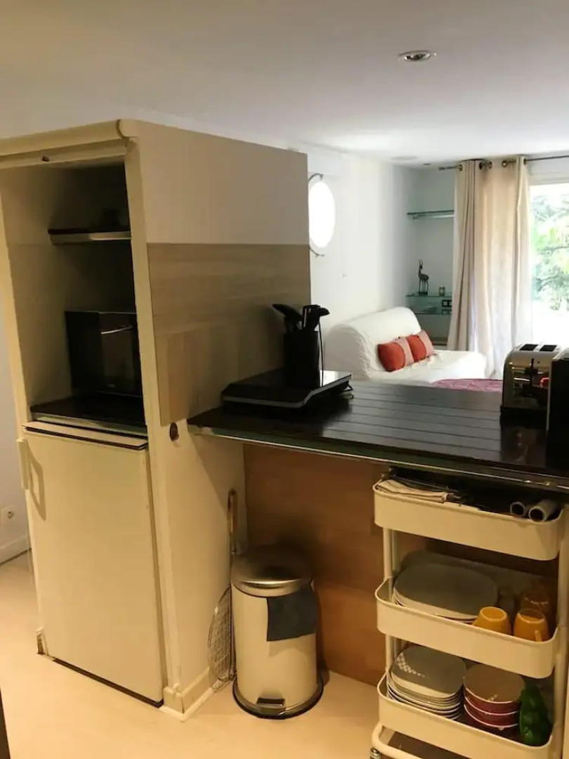 Apartment With 2 Bedrooms in Alleins, With Pool Access, Enclosed Garden and Wifi - 50 km From the Beach