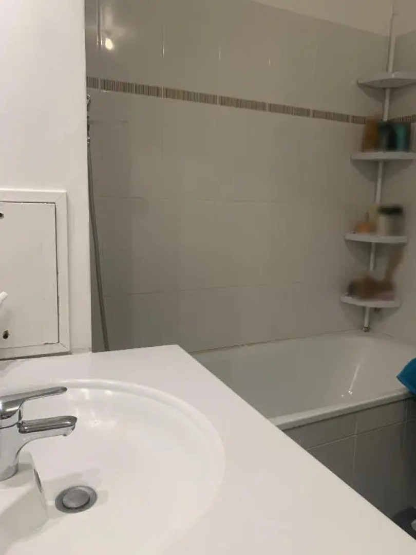 Chambre dans appartement - Compiègne
