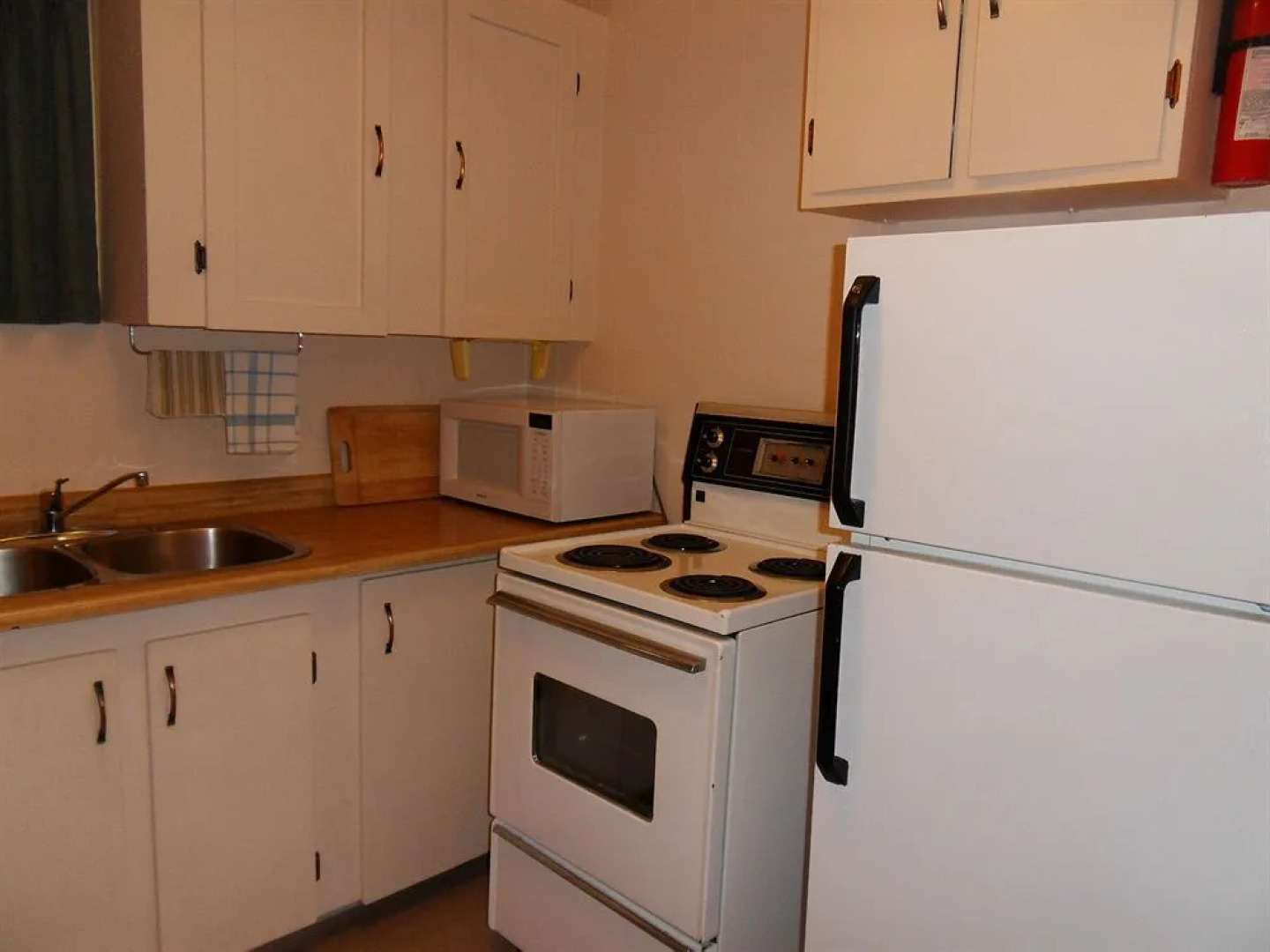 The Hitching Post Motel