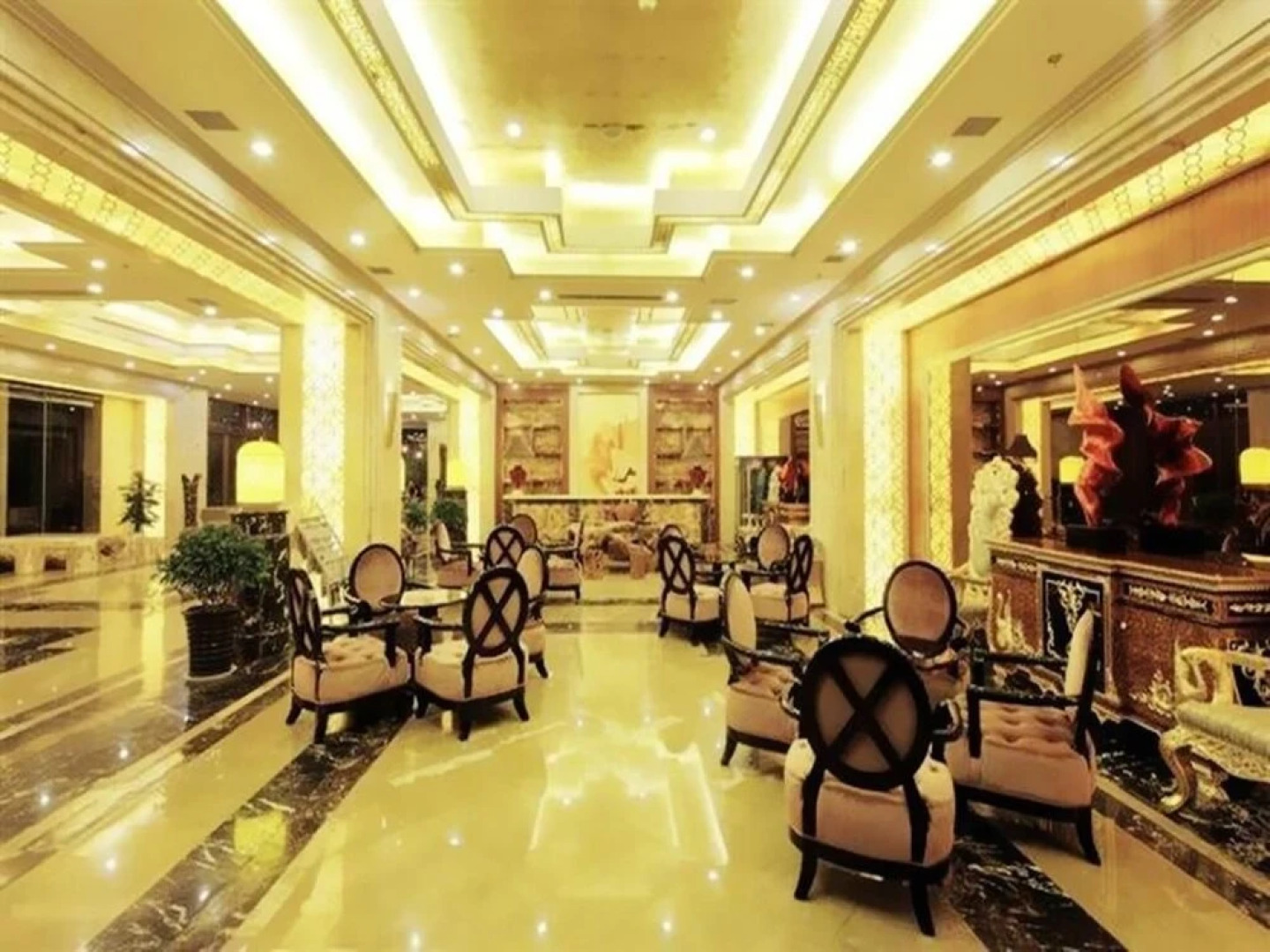 Ronghua International Hotel