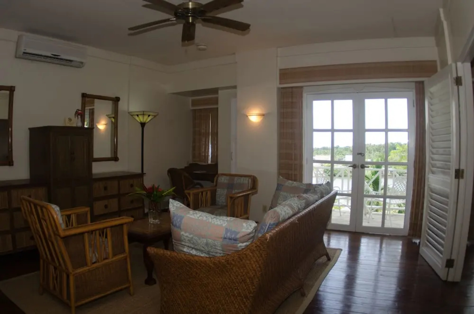 Yap Pacific Dive Resort