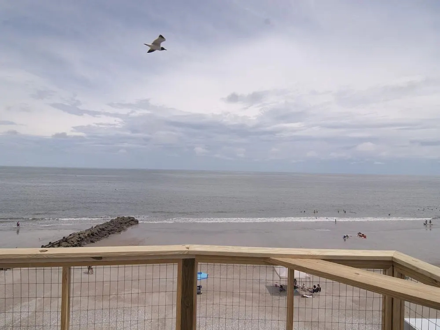 Moontide - 5 Br home by RedAwning