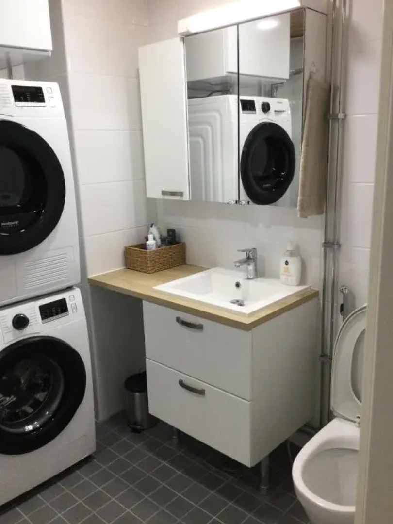 2 rooms, in front of the sea, free parking