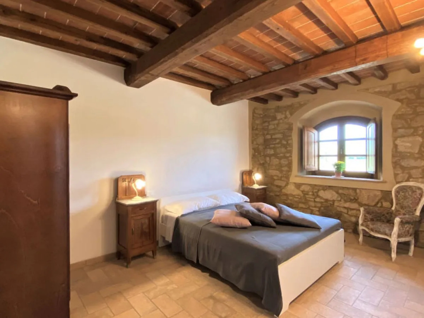 House Saxum Guardistallo