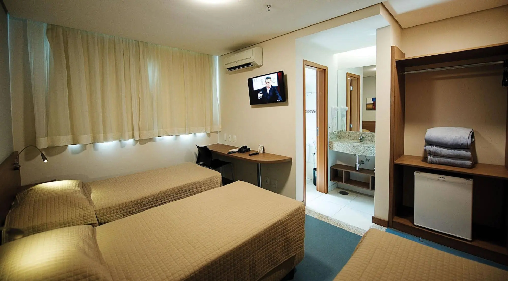 Total Hotel