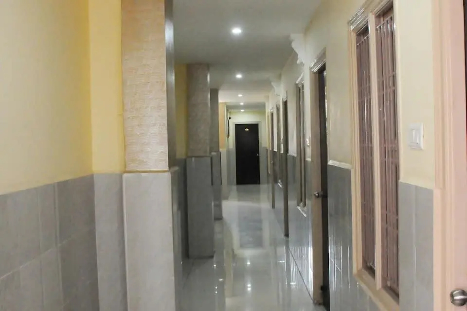 Aadrustam Residency